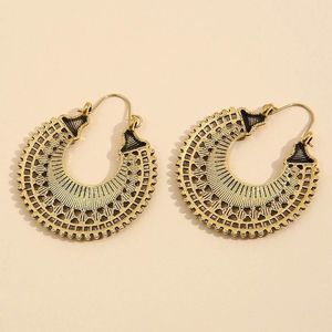NWOT - Antique Gold Color Round Earrings